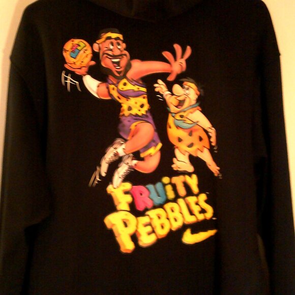 NIKE LEBRON JAMES "Fruity Pebbles Fleece Hoodie" MEN'S BLACK LARGE DV0017-010 - Picture 2 of 10